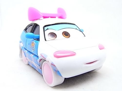 Cars 2  - Количка SUKI 1:64