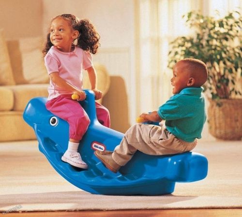 Little Tikes - Детска люлка за две деца Classic Whale Teeter Totter