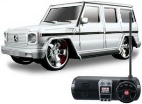 MAISTO TECH Кола с дистанционно R/C Mercedes-Benz G-Class 1:24