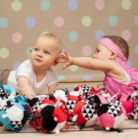 MOM'S CARE Мека Активити топка