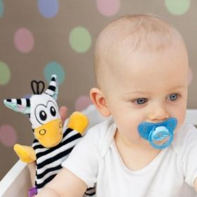 MOM'S CARE Мека играчка - одеялце за гушкане Веселата Зебра