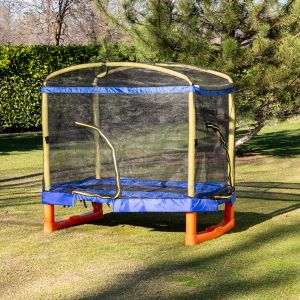 Голям батут за игра Playground