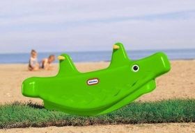 Little Tikes - Детска люлка за две деца Classic Whale Teeter Totter Green