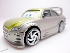 Cars Колите - Toon - KAA Reesu 1:64