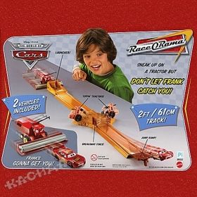 Cars Toon - Писта Tractor Tippin - Mattel
